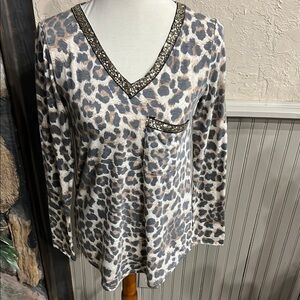 7th Ray Brown and Black Graphic Embellished Blouse